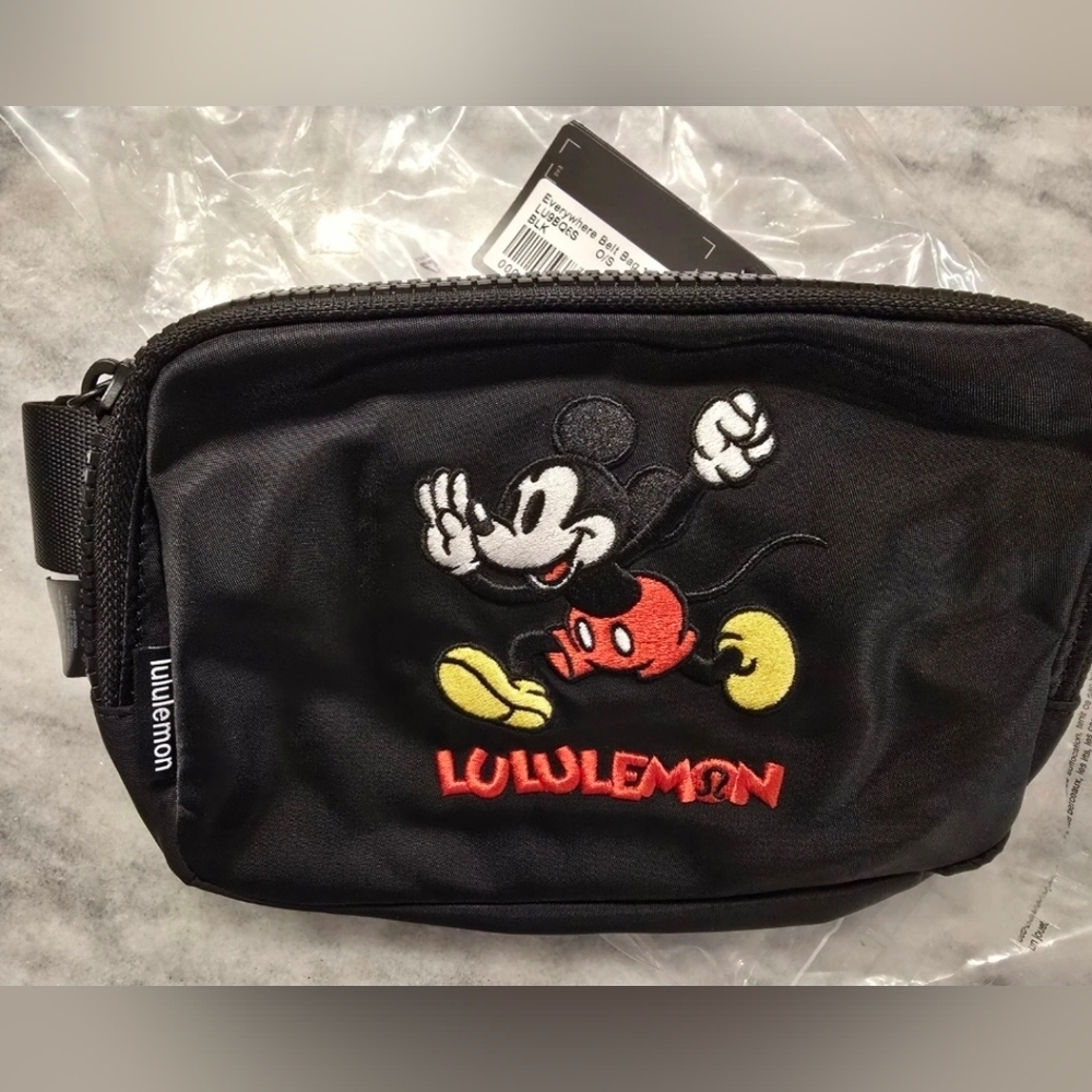 NWT Lululemon Disney Belt Bag